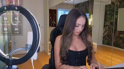 Miley Sin online show from January 13, 1:49 pm