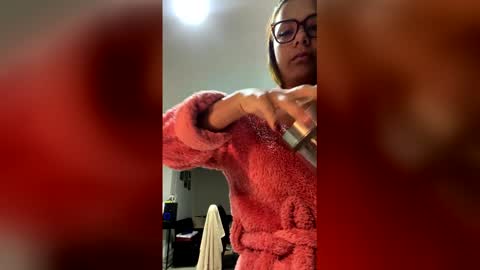 Melissa online show from April 30, 10:10 am