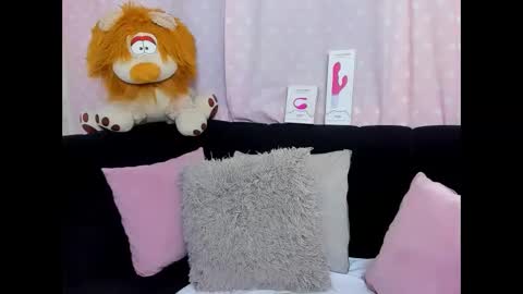 Antonella online show from November 20, 1:00 pm