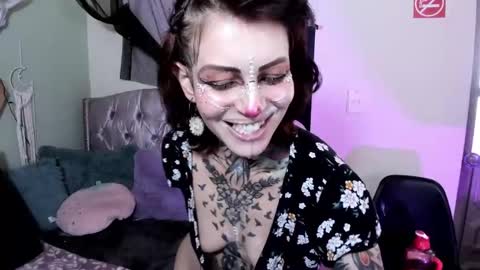 Snapshot of milf_onlyseduction chatting on December 11, 3:26 pm Isabella online show from December 11, 3:26 pm