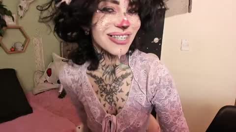 Isabella online show from April 29, 1:37 pm