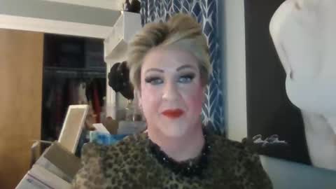 milf_ts_bitch online show from December 14, 3:23 am