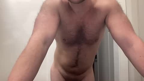 Snapshot of milfhunter1736 chatting on January 21, 5:38 am HungCollege online show from January 21, 5:38 am