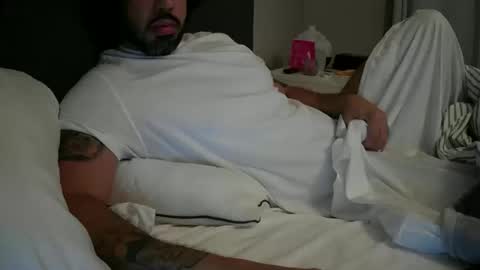 Snapshot of milfloverfl chatting on October 31, 3:07 am milfloverfl online show from October 31, 3:07 am