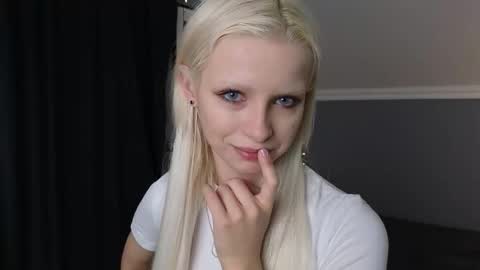 Eva online show from March 14, 12:32 pm