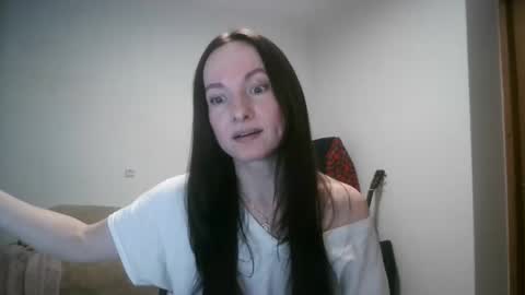 miliah online show from October 18, 6:41 pm