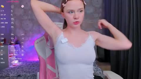 Milia online show from July 28, 8:52 pm