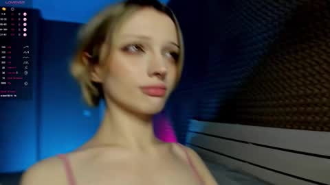 Snapshot of milinamarvelous chatting on November 21, 7:23 pm Mila 3 aka Deepthroat World Champion online show from November 21, 7:23 pm