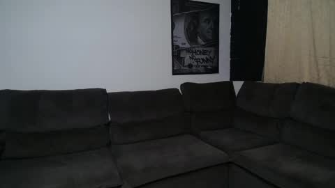 Snapshot of milioncouple chatting on November 22, 5:17 am milioncouple online show from November 22, 5:17 am