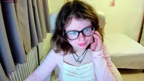 Snapshot of milisasweet chatting on October 8, 6:38 pm MilisaSweet online show from October 8, 6:38 pm