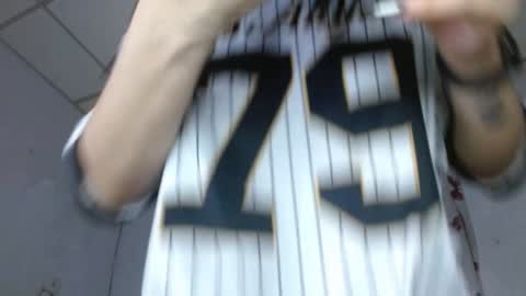 Amira online show from December 27, 4:10 pm