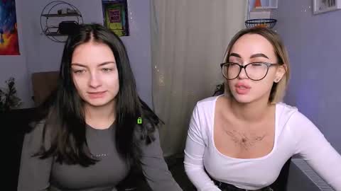 Snapshot of milki_wey chatting on February 3, 6:51 am Mila online show from February 3, 6:51 am