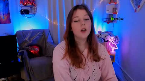 Snapshot of milki_wey chatting on February 19, 9:22 pm Mila online show from February 19, 9:22 pm