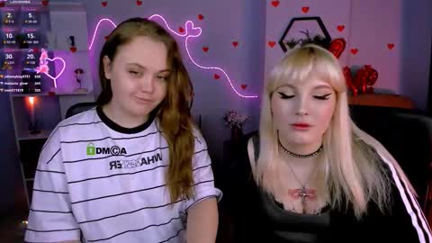 Snapshot of milki_wey chatting on March 4, 8:59 pm Mila online show from March 4, 8:59 pm