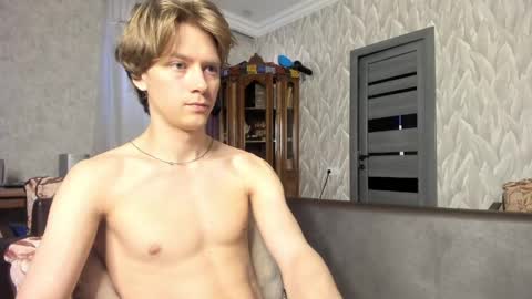 Isaac online show from June 5, 2:07 am