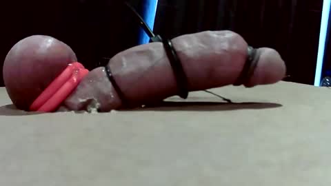 milk me dry online show from February 25, 4:49 pm