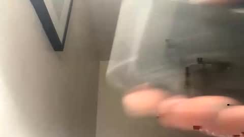 Snapshot of milkme6969_ chatting on November 2, 6:05 am milkme6969_ online show from November 2, 6:05 am