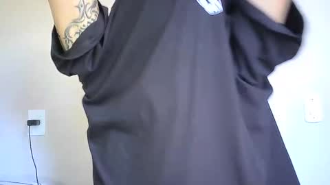 milkoffee online show from December 13, 1:44 pm