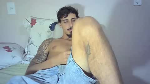 milkoffee online show from February 4, 10:13 pm