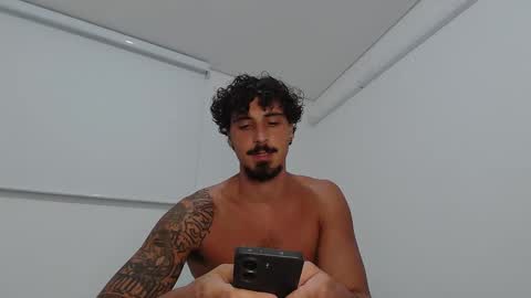 milkoffee online show from February 16, 10:50 pm