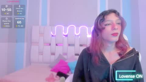 Michelle  online show from January 6, 8:01 pm