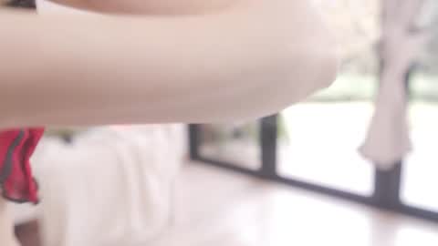 Snapshot of milky_0 chatting on June 13, 7:01 pm milky_0 online show from June 13, 7:01 pm