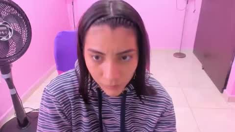 Snapshot of milky__boobs69 chatting on December 23, 12:41 pm vale online show from December 23, 12:41 pm