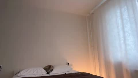 milky__way_ online show from March 12, 2:12 pm