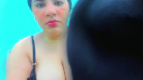 Snapshot of milky_way_18 chatting on December 17, 2:12 pm milky_way_18 online show from December 17, 2:12 pm