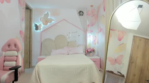 Sofia  online show from March 14, 7:52 pm