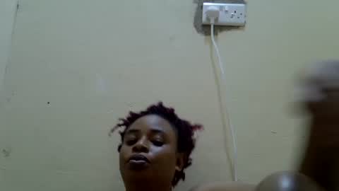 milkymom256 online show from November 24, 11:59 pm