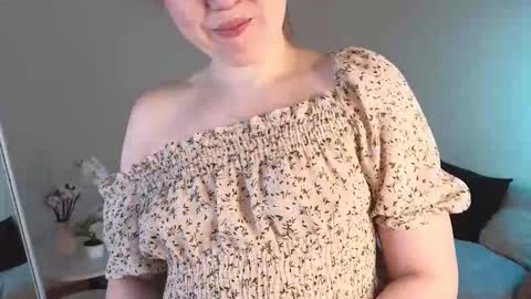 Ula online show from March 14, 4:45 pm