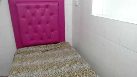 milkyway_18 online show from February 16, 12:32 pm