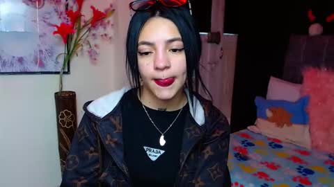 Violeta online show from November 19, 1:33 pm