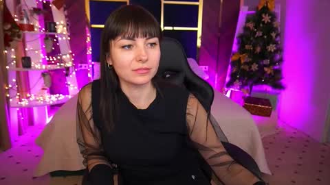 millaluxlove online show from January 8, 9:22 am