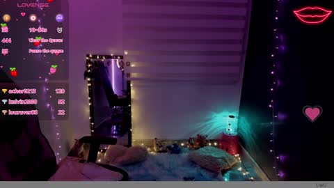 Snapshot of millandiux chatting on January 26, 12:26 am millandiux online show from January 26, 12:26 am