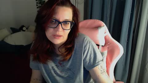 Snapshot of millapoolys chatting on December 18, 8:36 pm Milla online show from December 18, 8:36 pm