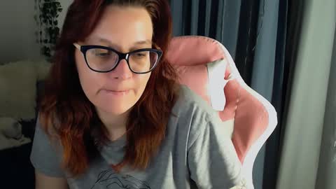 Snapshot of millapoolys chatting on February 28, 8:07 pm Milla online show from February 28, 8:07 pm