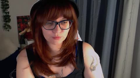 Snapshot of millapoolys chatting on September 29, 7:51 pm Milla online show from September 29, 7:51 pm