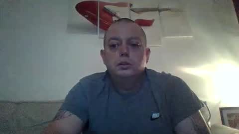 niceguy81 online show from April 7, 8:53 pm