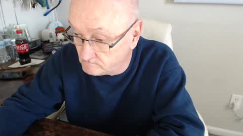 Snapshot of millenium0129 chatting on January 16, 6:37 pm millenium0129 online show from January 16, 6:37 pm