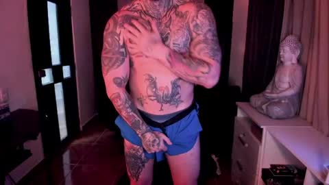 Snapshot of miller_g95 chatting on June 13, 5:38 am miller_g95 online show from June 13, 5:38 am