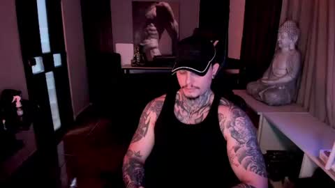 Snapshot of miller_g95 chatting on June 14, 4:58 am miller_g95 online show from June 14, 4:58 am