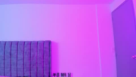 miller_silvana online show from May 12, 11:40 am