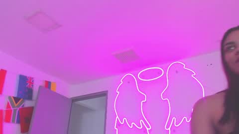 miller_silvana online show from June 26, 11:36 am