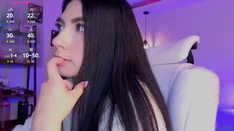miller_vanessa_ online show from July 2, 8:59 pm