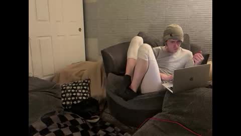 Snapshot of millerjdm chatting on February 17, 8:30 am SlimnHungOH online show from February 17, 8:30 am