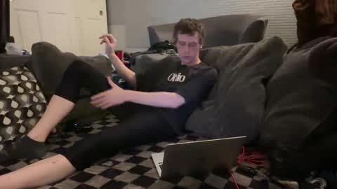 Snapshot of millerjdm chatting on February 23, 12:48 pm SlimnHungOH online show from February 23, 12:48 pm