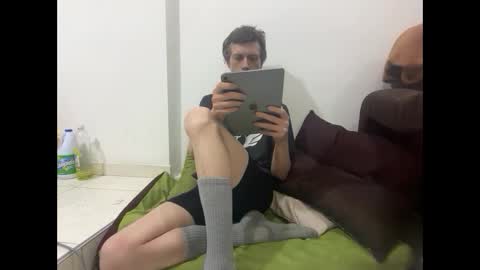 Snapshot of millerjdm chatting on November 1, 11:40 pm SlimnHungOH online show from November 1, 11:40 pm