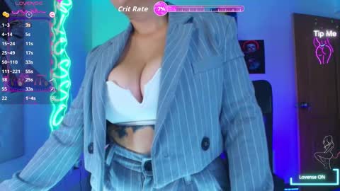 Snapshot of milley_rose chatting on November 6, 10:10 pm Im girl my name is Johana online show from November 6, 10:10 pm